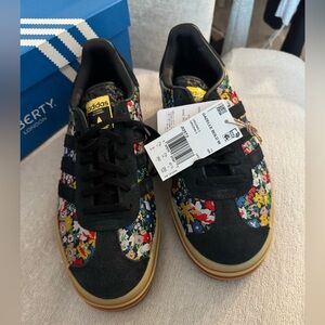 NWT in box! Liberty London Adidas Gazelle Bold. W9